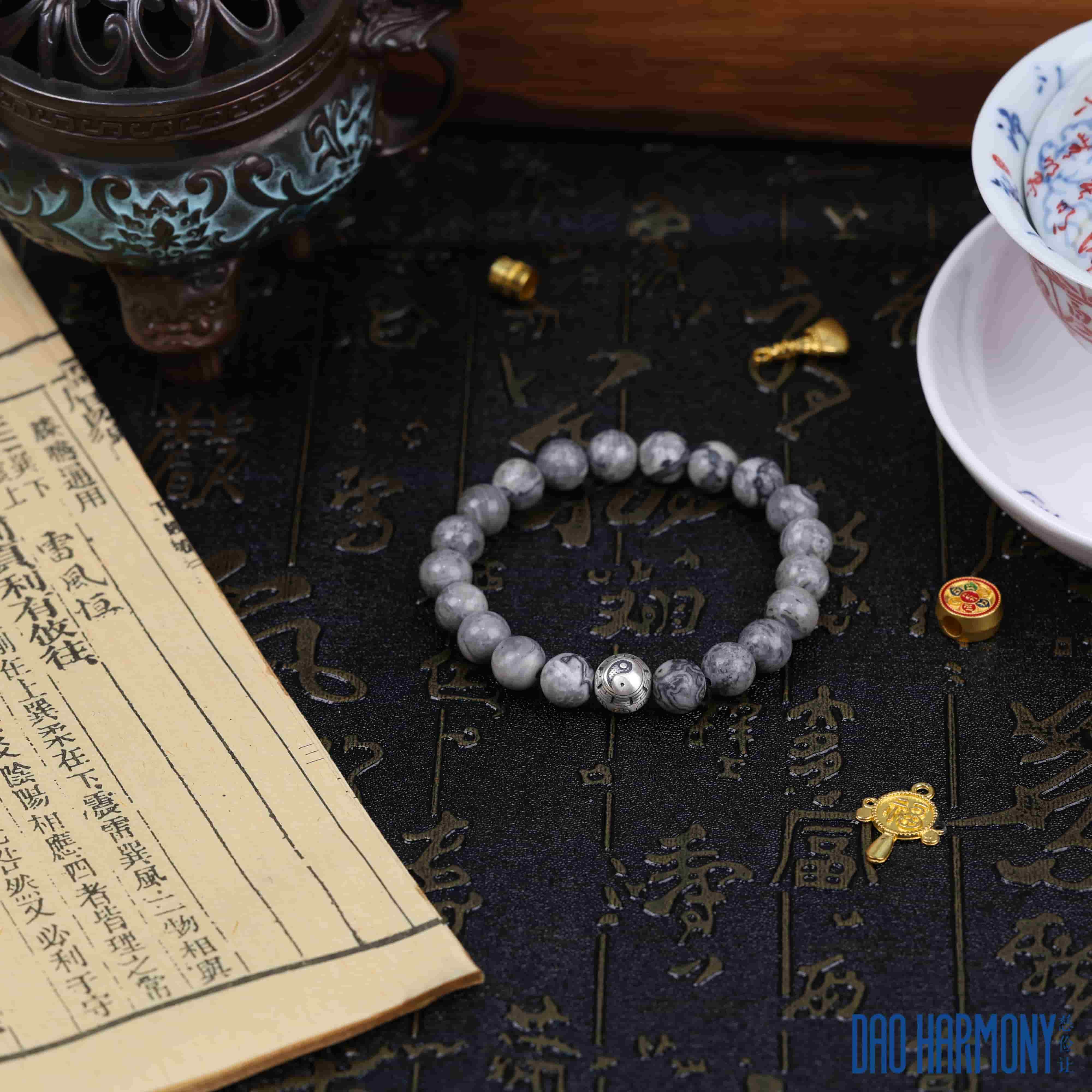 Taoist map stone yin-yang bracelet
