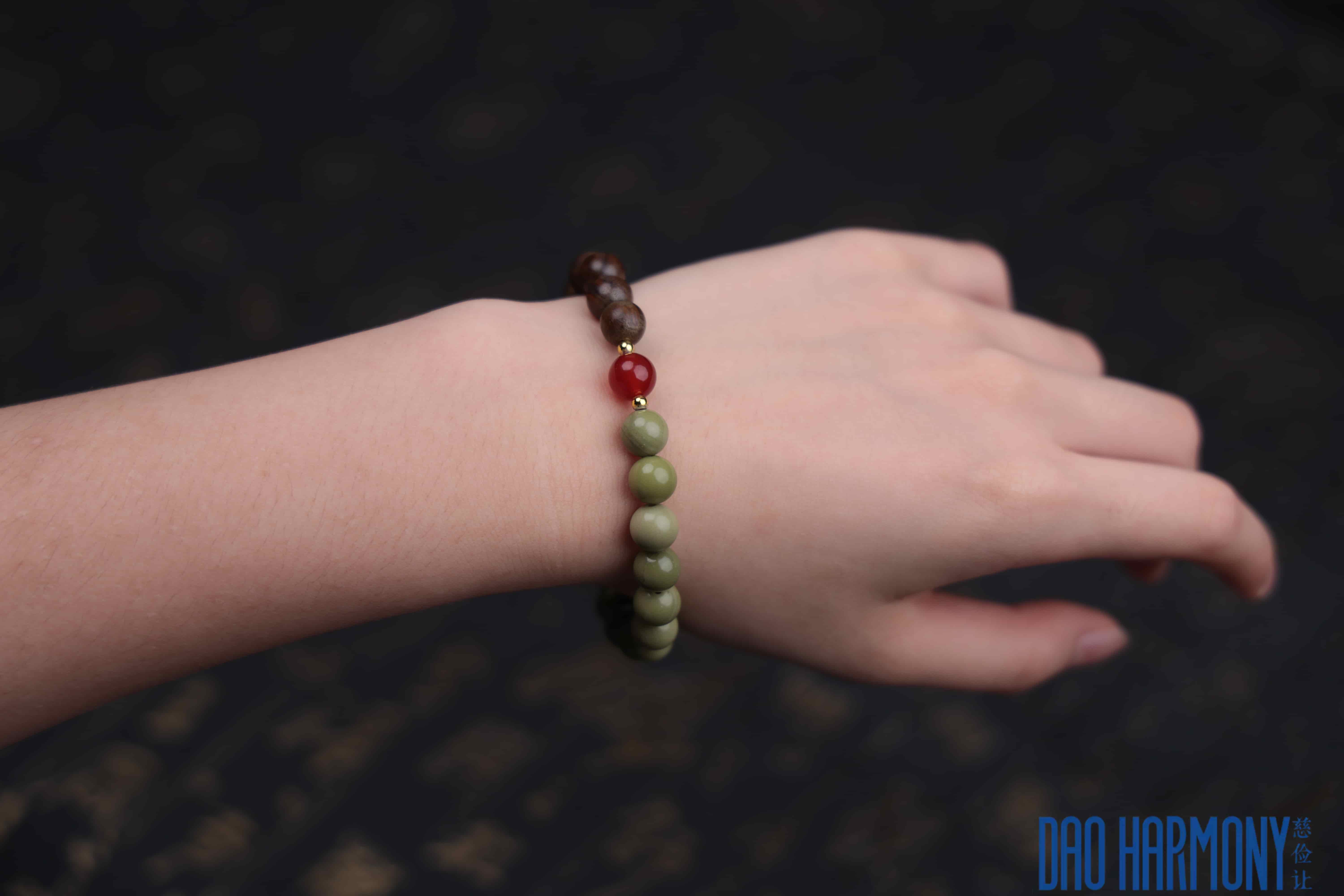 Green Sandalwood and Alashan Stone Bracelet