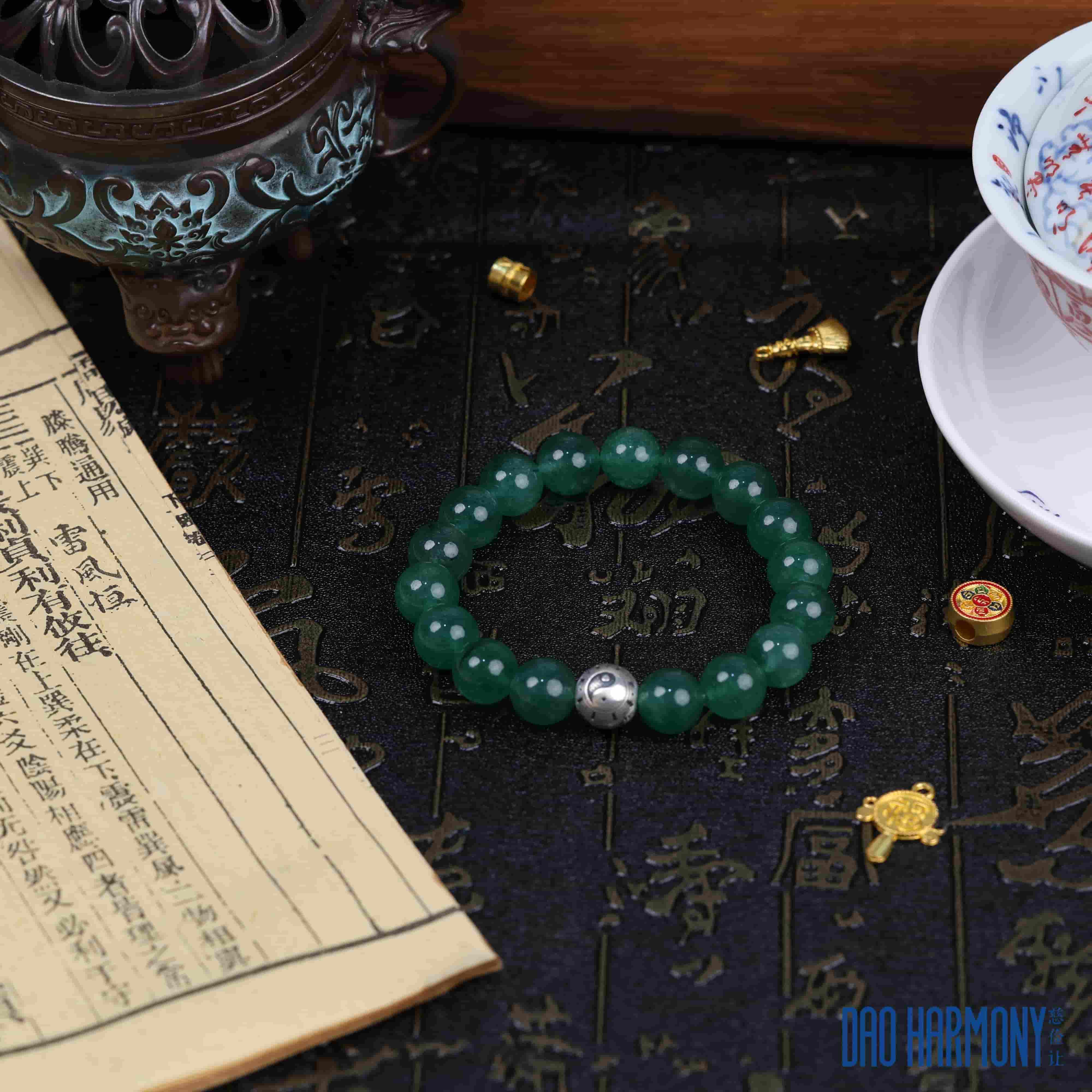 Green Strawberry Quartz Tai Chi Silver Bead Bracelet